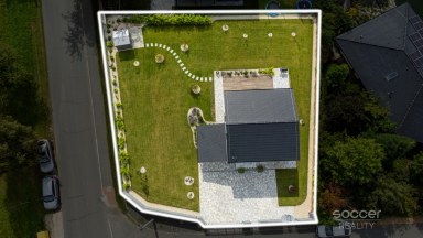 Pronájem nízkoenergetického domu 4+kk+terasa, pozemek 944 m2, obec Zlatníky-Hodkovice