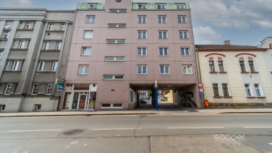 Reprezentativní nebytové prostory v centru Mladé Boleslavi. 
