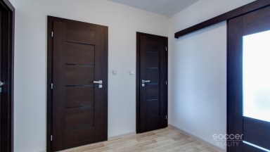 Pronájem bytu 3+kk/lodžie/sklep, 75 m2, OV, ul. Doležalova, Praha – Černý Most.