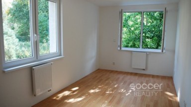 Pronájem bytu 4+kk, 110 m2, ulice Na Lávce, Praha 10 – Záběhlice.