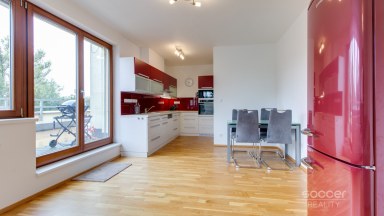 Pronájem krásného bytu 3+kk/terasa/balkon/2x GS, 89/66/10 m2, ul. Harlacherova, Praha 10 - Záběhlice