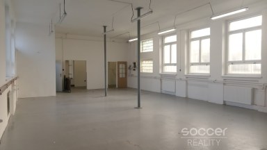 Pronájem prodejny, skladu, 124 m2, Praha 10 - Dolní Měcholupy, Ke Kablu