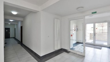 Pronájem krásného bytu 2+kk/B/B, 45 m2, Praha 4 - Michle, Na Líše