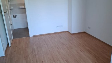 Pronájem pěkného bytu 2 + 1 se zahradou, Praha 4 - Nusle, ulice Na květnici.