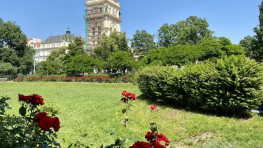 Zcela nový byt krásným výhledem v Korunní ulici, Vinohrady.