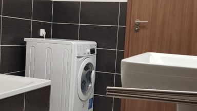 Pronájem novostavby bytu 2 + kk/B/S v Praze 13 - Stodůlky, ulice Klementova.