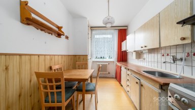 Prodej bytu 4+1/T/G, 118m2, Praha 5 - Smíchov, Pod Skalkou.