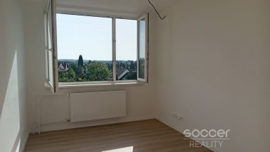 Pronájem krásného bytu 3+1,  86 m2, Praha 9 - Kyje, Travná. (Jahodnice)
