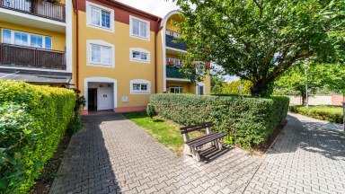Prodej bytu 1+kk, 34,13 m² – Vestec u Prahy, ul. Okružní