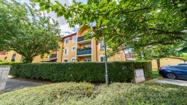 Prodej bytu 1+kk, 34,13 m² – Vestec u Prahy, ul. Okružní