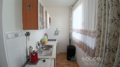 Pronájem krásného bytu 1+kk/B/S, 34 m2, ul. Na Růžovém poli, Kladno.