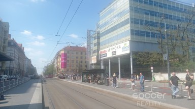 Pronájem hezkého bytu 2+kk, 51 m2, Praha 3 - Žižkov, ul. Jeseniova.