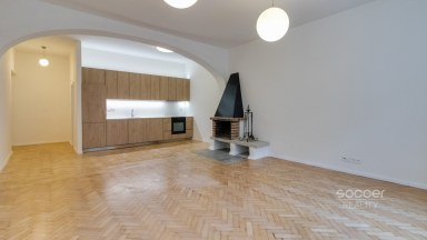 Pronájem bytu 1+kk, 49 m2, ulice Křižíkova, Praha 8 – Karlín. 