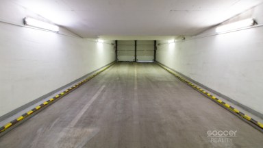 Pronájem garážového stání, 15 m2, ul. Paříkova, Praha 9 - Vysočany.