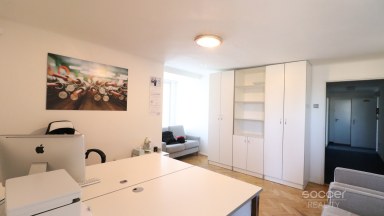 Pronájem reprezentativní kanceláře, 27m2, Praha 6 - Bubeneč, Na Zátorce