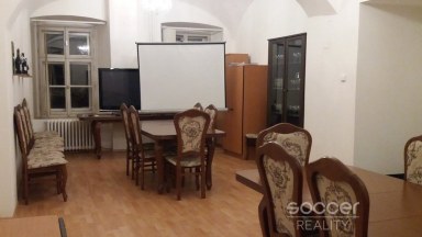 Pronájem reprezentativní kanceláře, 27m2, Praha 6 - Bubeneč, Na Zátorce