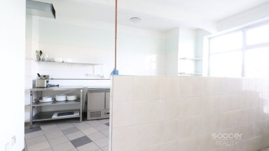 Podnájem baru s kuchyní, 80 m2, Praha 8 - Libeň, Zenklova
