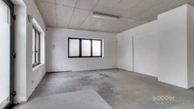 K pronájmu kanceláře 90 m² – Praha, Mezihoří, Horní Počernice