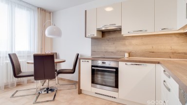 Pronájem bytu 2+1 s lodžií, celkem 60,11 m², Cíglerova, Praha 14 – Černý Most