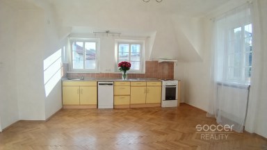 Pronájem krásného bytu 2+kk/B, 50 m2, Praha 4 - Podolí, ul. Pravá.