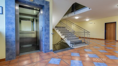 Pronájem bytu 1+kk/L/G, 46 m2, ul. Ústavní, Praha 8 - Bohnice.