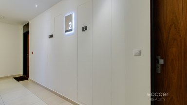 Pronájem bytu 2+kk, 48,4 m2 s balkonem 3,4 m2 a sklepem, Praha 7 – Holešovice, ul. Sanderova.