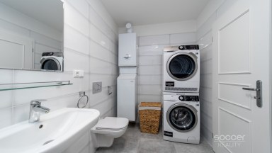 Velmi krásný nadstandardní byt ve vile se zahradou.