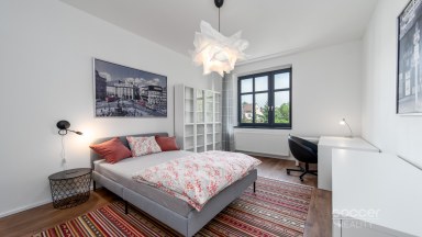 Velmi krásný nadstandardní byt ve vile se zahradou.