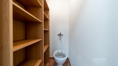 Kanceláře  (23 m² – 123 m²) – Jesenice u Prahy