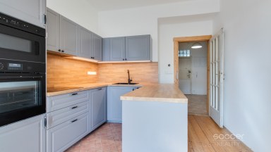 Pronájem bytu 2+kk/B/S, 53 m2, ul. Prouzova, Praha 9 - Vysočany.