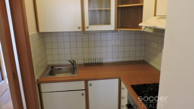 Pronájem prostorného bytu 3 + kk v Praze 2 - Vinohrady, ulice Budečská.