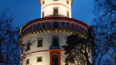 Pronájem rekreační chaty, Suhrovice, 16 km od Mladé Boleslavi.