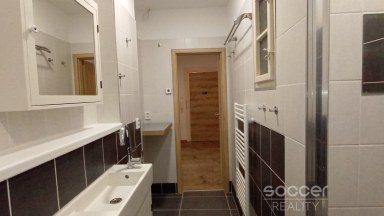 Pronájem bytu 2+kk, 48 m2, Praha 3 - Žižkov, ul. Jeseniova.