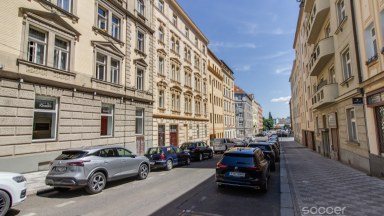 Pronájem bytu 2+kk, ulice Mojmírova, Praha 4 - Nusle. 