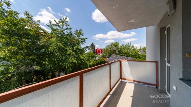 Prodej bytu 3+kk/B/PS, 64 m², ul. Pražská, Šestajovice.