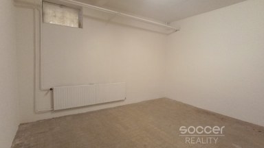 Pronájem skladu, 20 m2, Praha 10 - Dolní Měcholupy, ul. Ke Kablu.