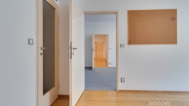 Pronájem bytu 3+1 + hala + šatna + 2x koupelna (celkem 97 m²) na Václavském náměstí