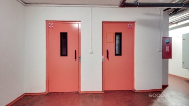 Prodej bytu 1+kk 39,3 m² s garážovým stáním a sklepem, Praha 9 – Letňany, ul. Třinecká.