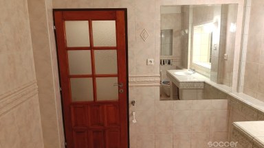 Pronájem pěkného bytu 2+kk+terasa, 67 m2 v centru Neveklova, okres Benešov.