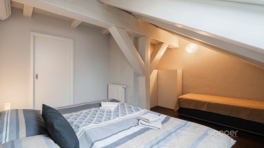 Pronájem exkluzivního mezonetového bytu 3+kk, 95 m² na Karlově náměstí